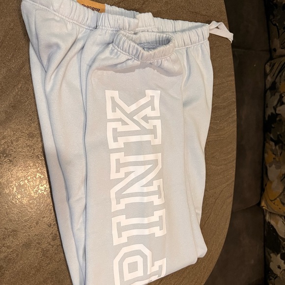 ⭐️⭐️⭐️NWT Pink Victoria secret everyday classic lounge pants - Picture 4 of 6